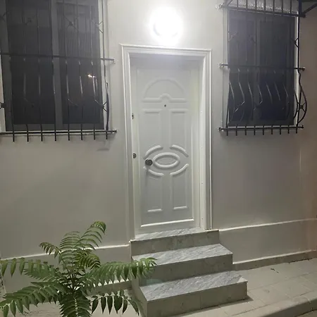 Urban Apartman *